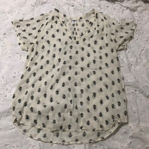 Black and white floral top